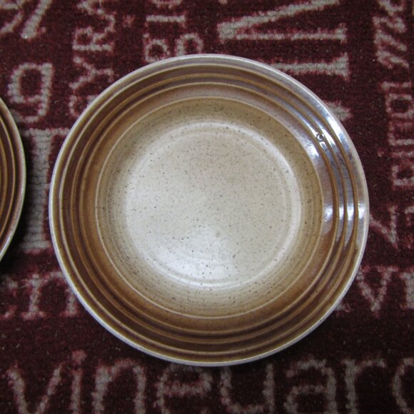 Set 2 Vintage Churchill Homespun Stonecast Speckled Brown, 8.5" Luncheon Plates - Picture 4 of 7